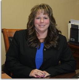 Attorney Tracie Doyle of Dracut, MA practices law in the areas of estate planning, wills and trusts, family law, real estate law and personal injury.